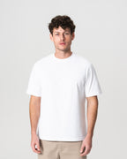 Camiseta Branca Estruturada com Logo Bordado